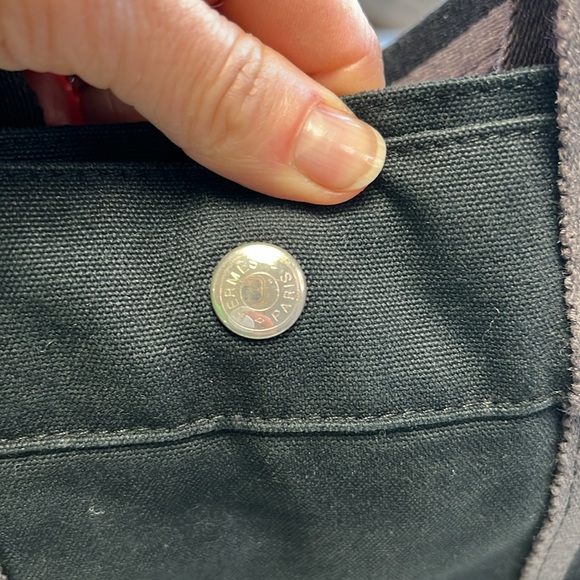 Hermès Large & mini Fourre Tout Tote in Black & Grey - Picture 3 of 14